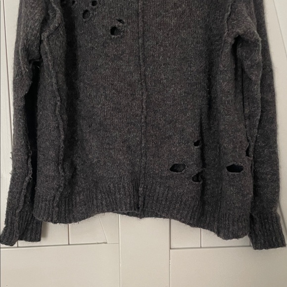 Isabel Marant Etoile Distressed Gray Sweater 38 Fits MEDIUM - Picture 4 of 9